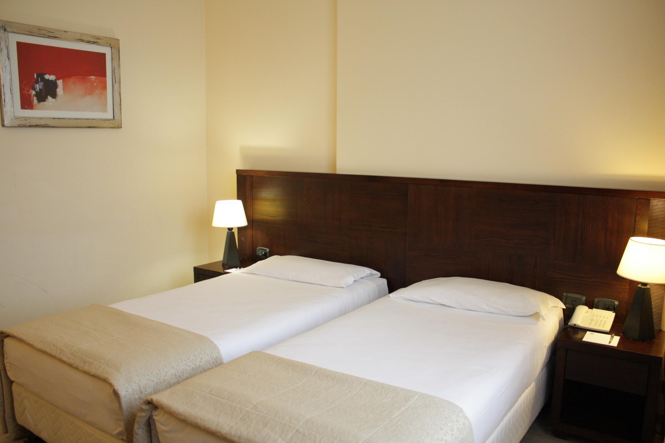 Ih Hotels Roma La Mela Exteriör bild