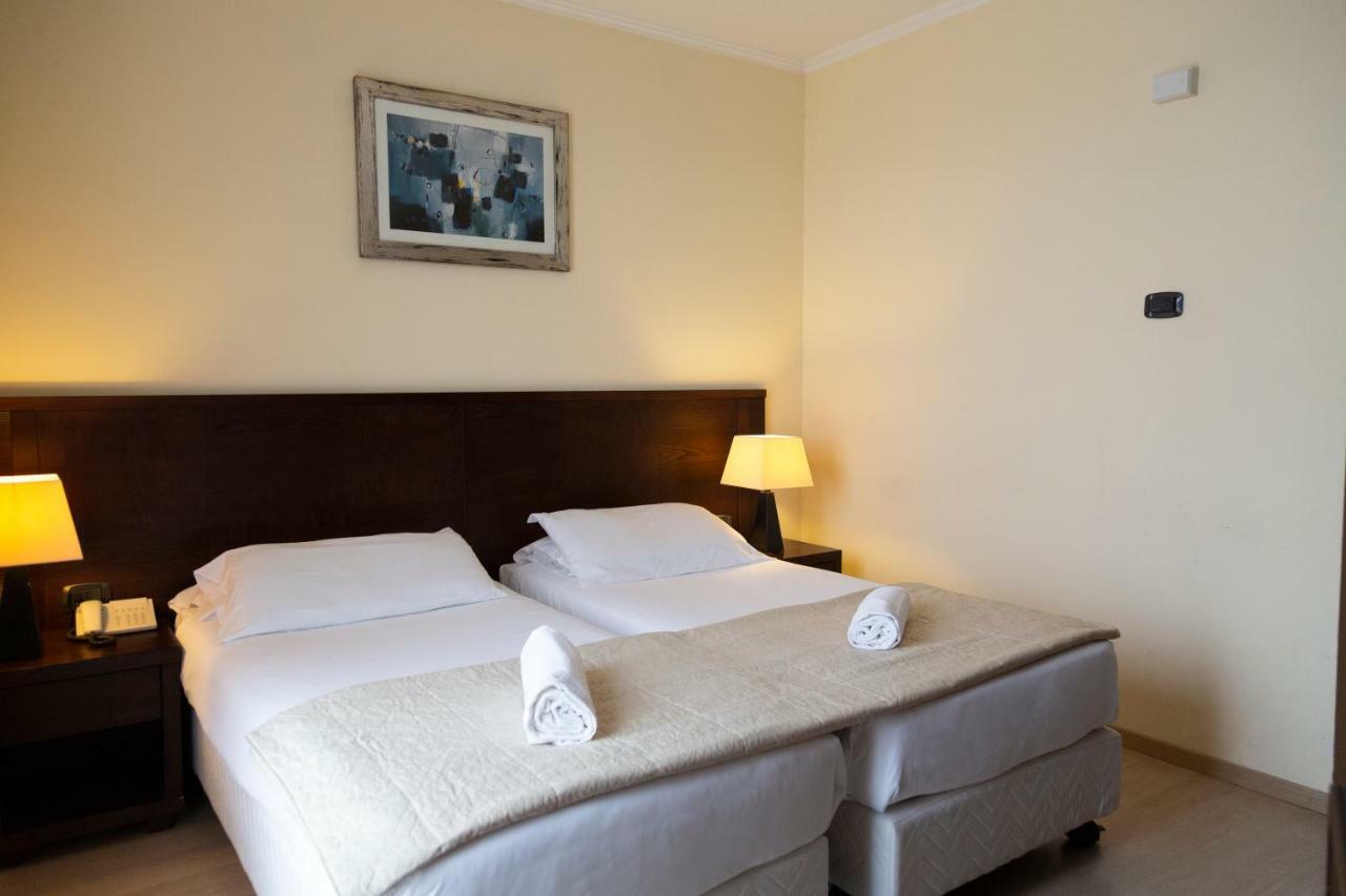Ih Hotels Roma La Mela Exteriör bild